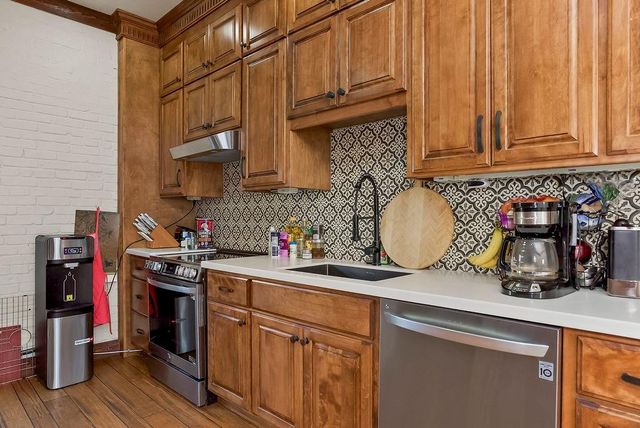 4111 Frisbie Road, Shawnee, KS 66226