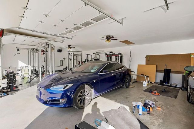 4111 Frisbie Road, Shawnee, KS 66226