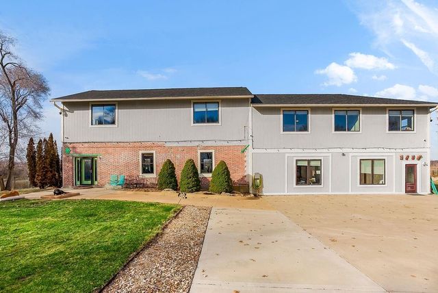 4111 Frisbie Road, Shawnee, KS 66226