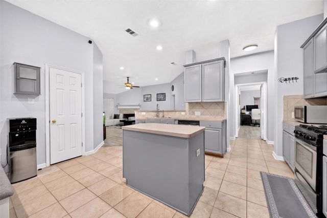 12023 Cyprus Field, Houston, TX 77070