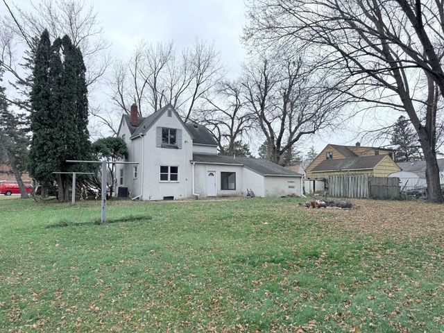 821 Brook Street, Brainerd, MN 56401