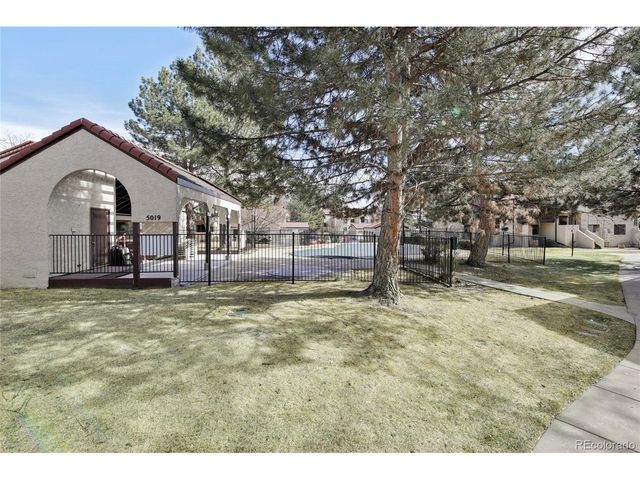 4851 W 73rd Ave, Westminster, CO 80030
