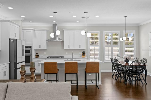 2702 W CASS STREET, Tampa, FL 33609