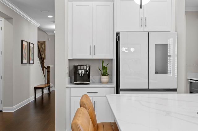 2702 W CASS STREET, Tampa, FL 33609