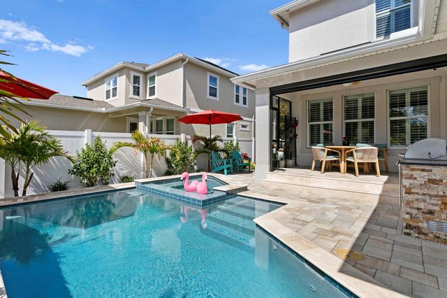 2702 W CASS STREET, Tampa, FL 33609