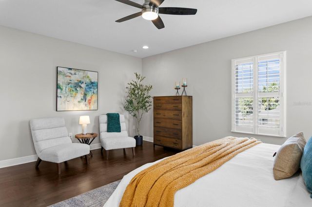 2702 W CASS STREET, Tampa, FL 33609