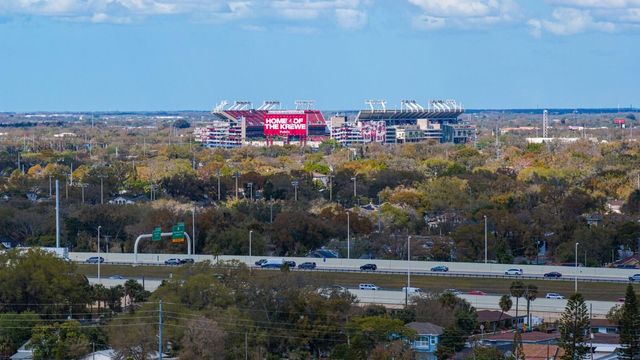 2702 W CASS STREET, Tampa, FL 33609