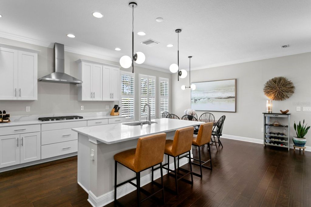 Image 28 of property listing at 2702 W CASS STREET, Tampa, FL 33609