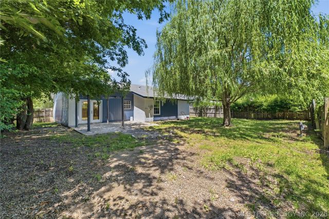 1205 N Ironwood Place, Broken Arrow, OK 74012