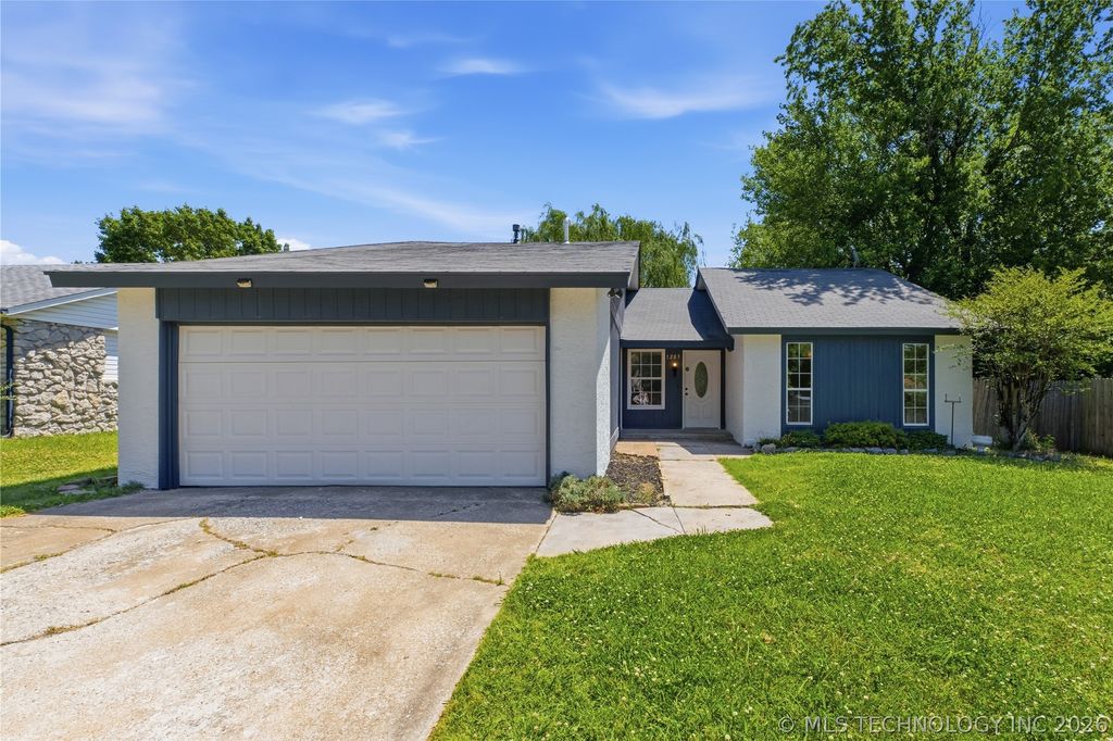 1205 N Ironwood Place, Broken Arrow, OK 74012