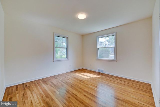 708 NATHAN HALE AVE, Trenton, NJ 08648