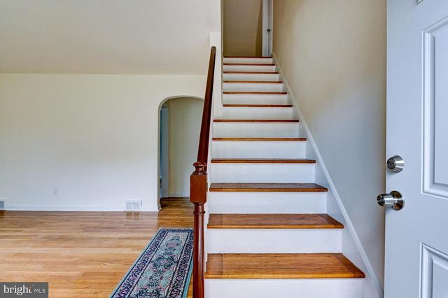 708 NATHAN HALE AVE, Trenton, NJ 08648