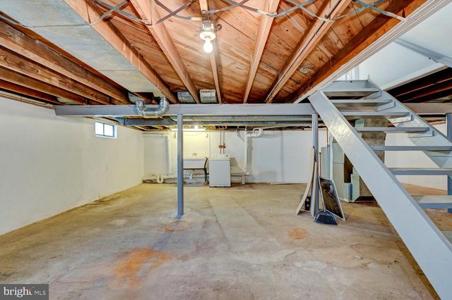 708 NATHAN HALE AVE, Trenton, NJ 08648