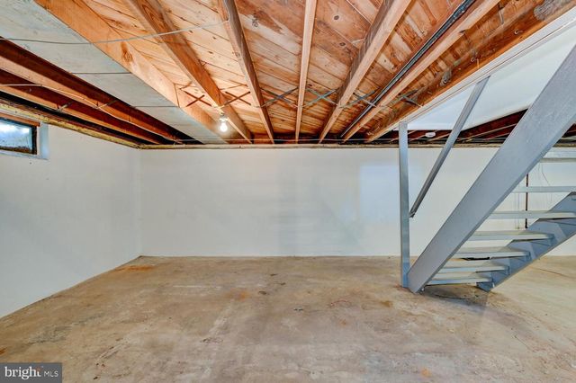 708 NATHAN HALE AVE, Trenton, NJ 08648
