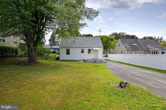 708 NATHAN HALE AVE, Trenton, NJ 08648