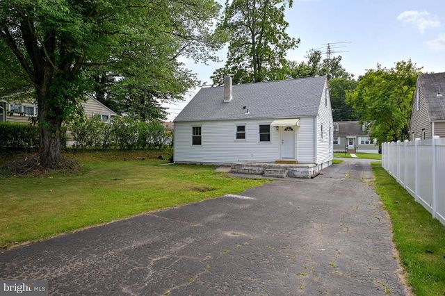 708 NATHAN HALE AVE, Trenton, NJ 08648