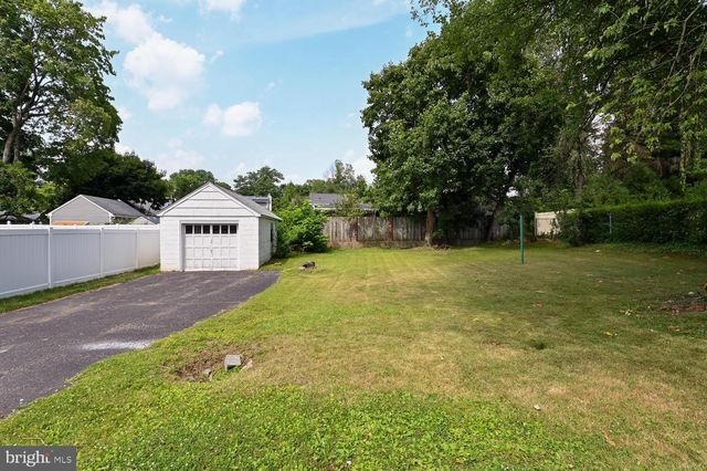 708 NATHAN HALE AVE, Trenton, NJ 08648