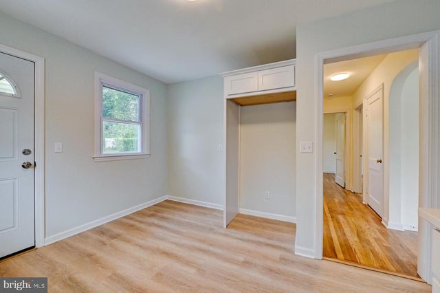 708 NATHAN HALE AVE, Trenton, NJ 08648