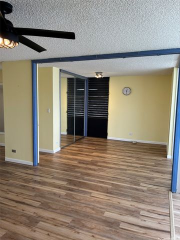 1400 Pensacola Street 706, Honolulu, HI 96822