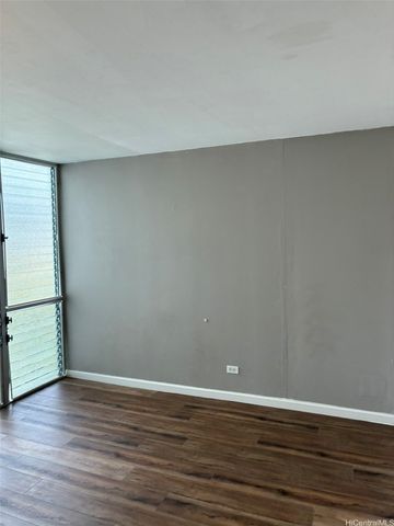 1400 Pensacola Street 706, Honolulu, HI 96822
