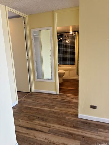 1400 Pensacola Street 706, Honolulu, HI 96822