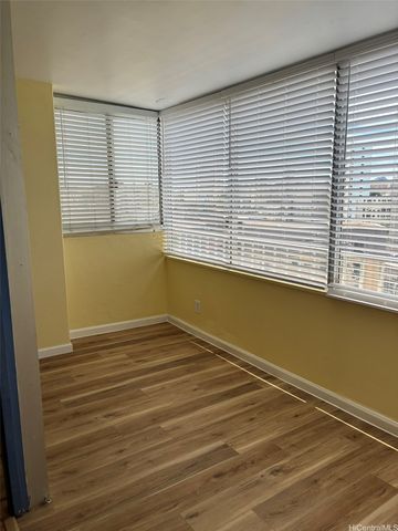 1400 Pensacola Street 706, Honolulu, HI 96822
