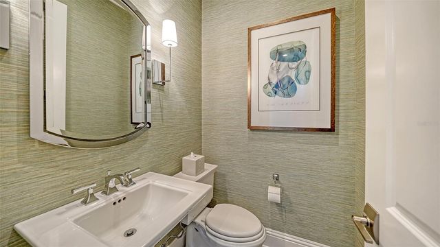 548 HORNBLOWER LANE, Longboat Key, FL 34228