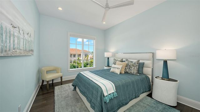 548 HORNBLOWER LANE, Longboat Key, FL 34228