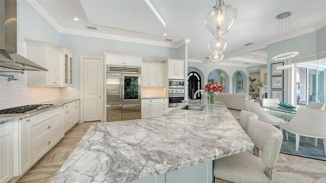 548 HORNBLOWER LANE, Longboat Key, FL 34228