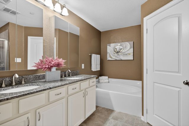 418 Hamilton Street, Lewisville, TX 75067