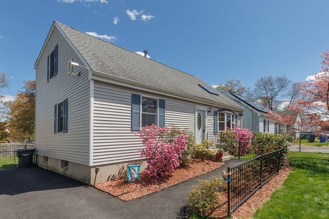 269 Morton St, Springfield, MA 01119