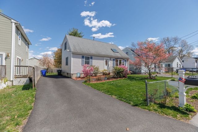 269 Morton St, Springfield, MA 01119