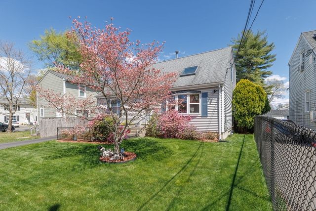269 Morton St, Springfield, MA 01119