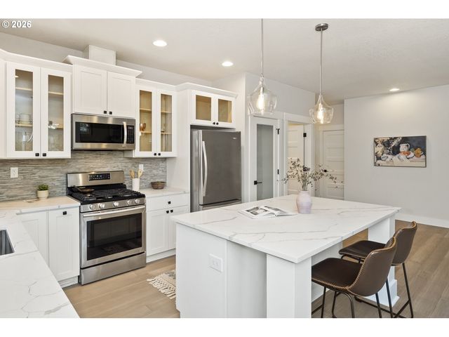 12453 Se 24TH Ave, Milwaukie, OR 97222