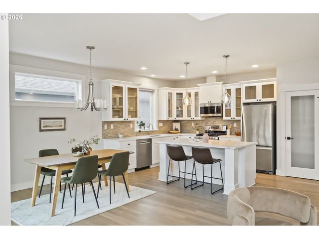 12453 Se 24TH Ave, Milwaukie, OR 97222