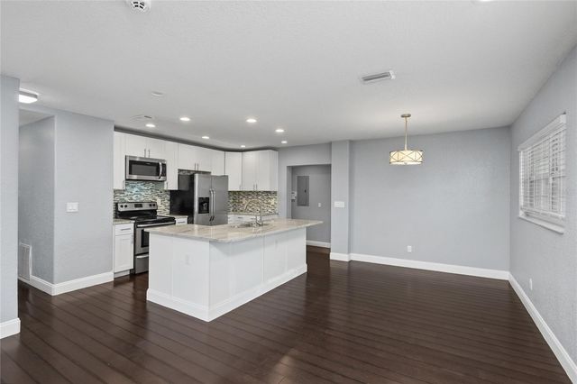 1520 S CHURCH AVENUE, Tampa, FL 33629