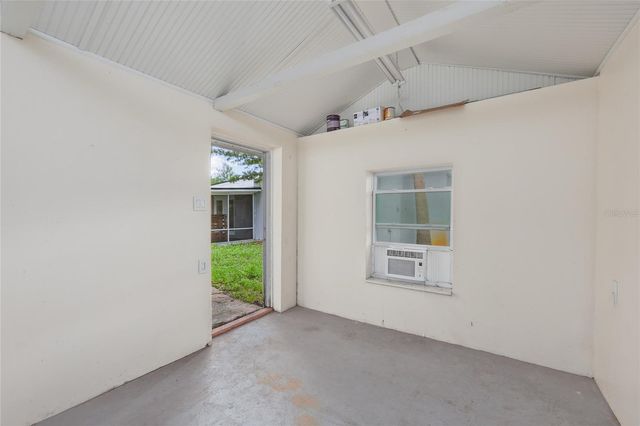 1520 S CHURCH AVENUE, Tampa, FL 33629