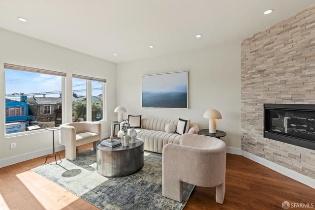 566 Mangels Avenue, San Francisco, CA 94127