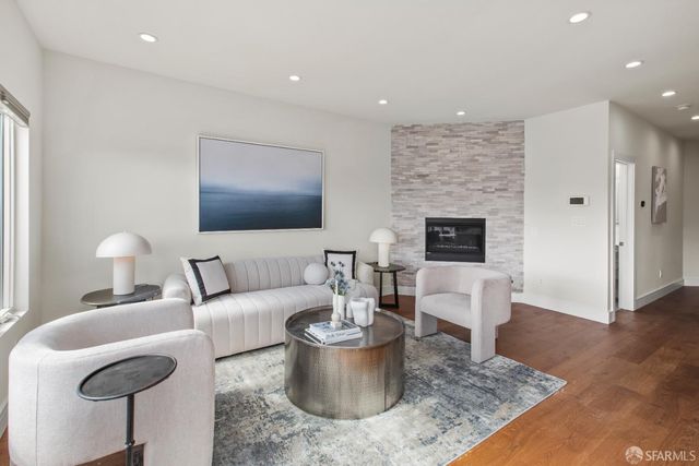 566 Mangels Avenue, San Francisco, CA 94127