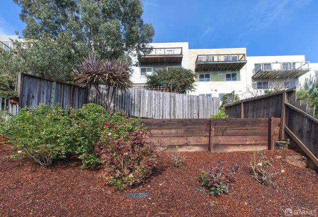 566 Mangels Avenue, San Francisco, CA 94127