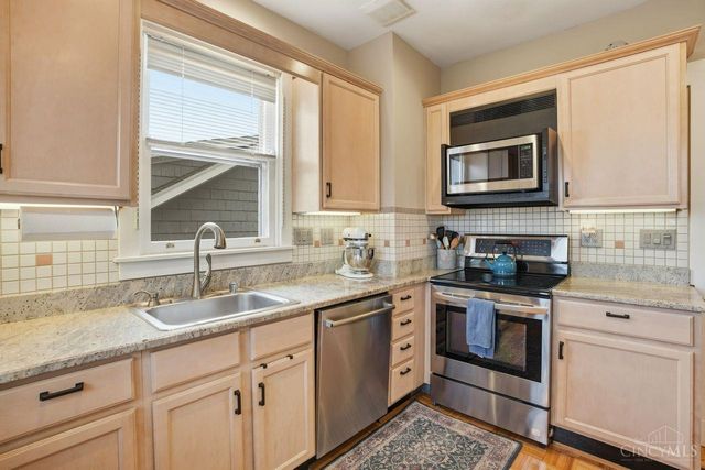 3635 Brentwood Avenue, Cincinnati, OH 45208