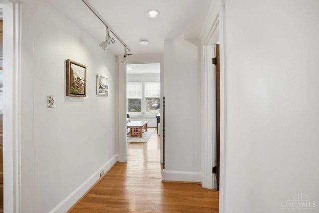 3635 Brentwood Avenue, Cincinnati, OH 45208