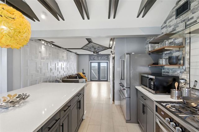 3601 2ND AVENUE N, St Petersburg, FL 33713