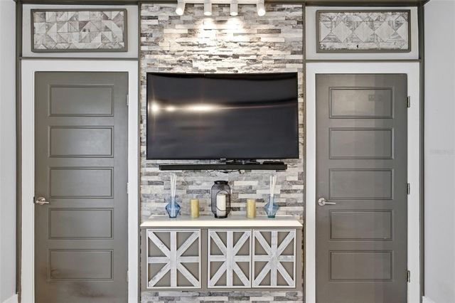 3601 2ND AVENUE N, St Petersburg, FL 33713