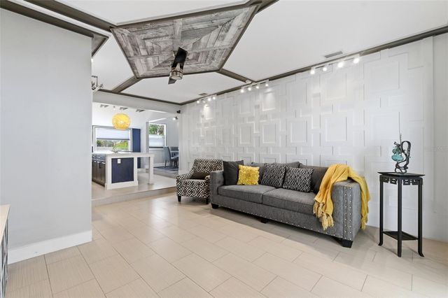 3601 2ND AVENUE N, St Petersburg, FL 33713