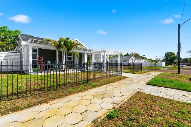 3601 2ND AVENUE N, St Petersburg, FL 33713