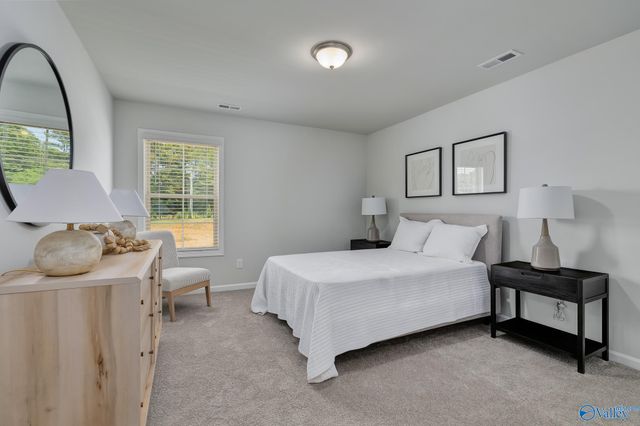 412 Ledgeway Drive, Harvest, AL 35749