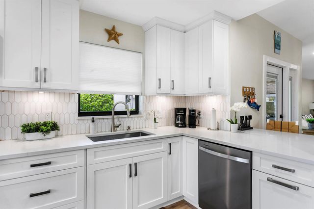 3616 Freshwater Drive, Jupiter, FL 33477