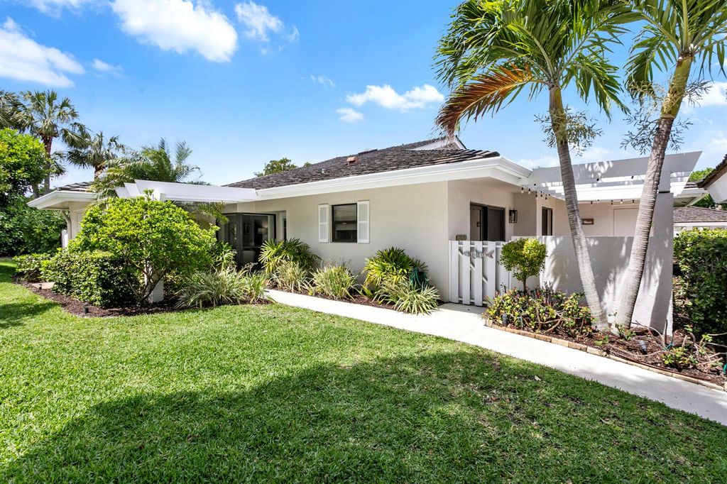 3616 Freshwater Drive, Jupiter, FL 33477