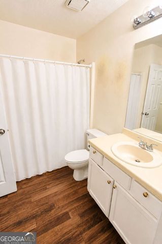 5584 Executive Way, Norcross, GA 30071